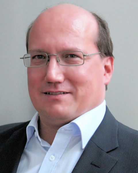 Dr. Thomas Millat